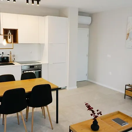 апартамент азур 12 - Azur 12 Apartment Varna